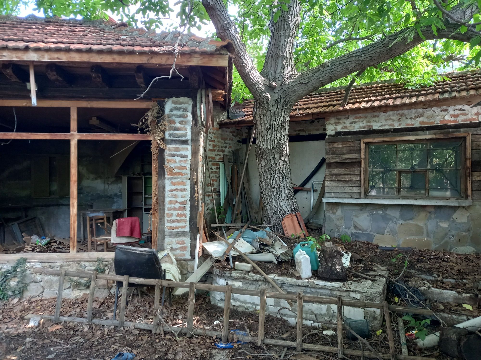 Продавам къща в Гр.Твърдица