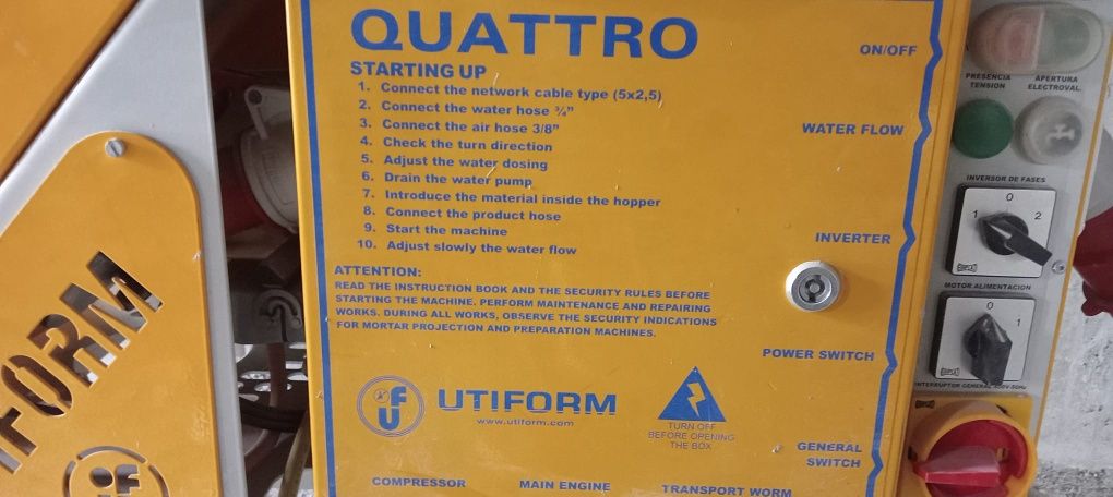 Vand masina de tencuit Quattro