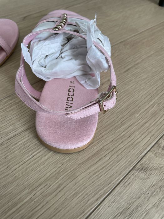 Sandale H&M roz cu capse, marime 36