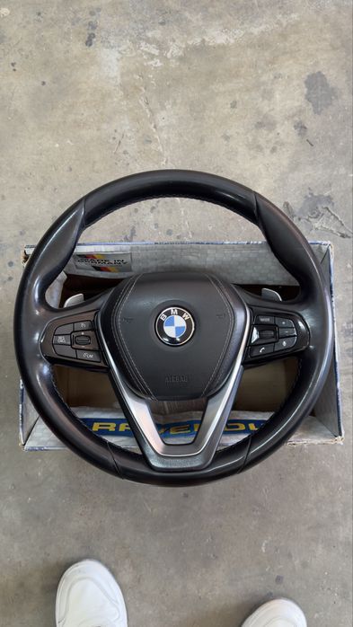 BMW G30 G31 G11 G12 волан с еърбег