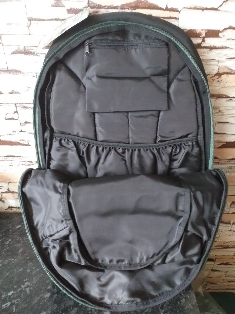 Рюкзак школьный для мальчика.