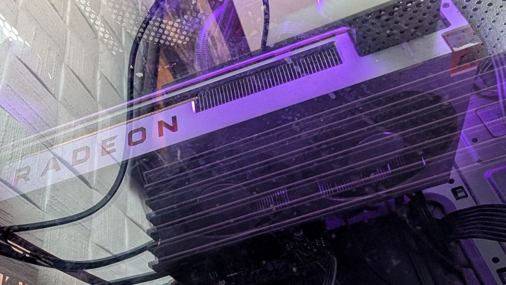 AMD Radeon VII  16 GB RAM  4096 bit ( schimb ) placa video