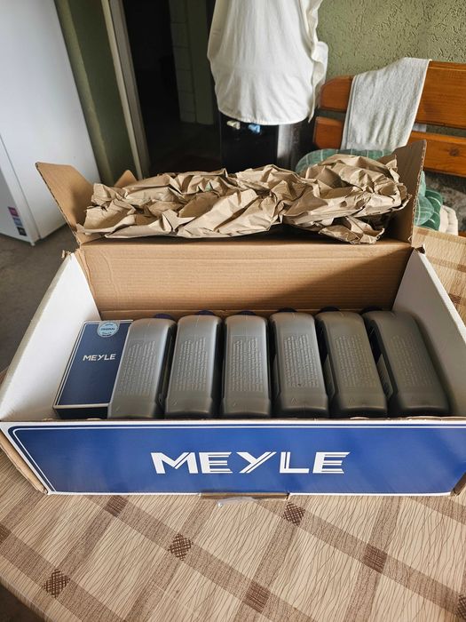 Масло за автоматична скоростна кутия