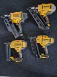 Dewalt pistol pentru batut cuie - 4 modele DCN930-DCN692-DCN660-DCN680