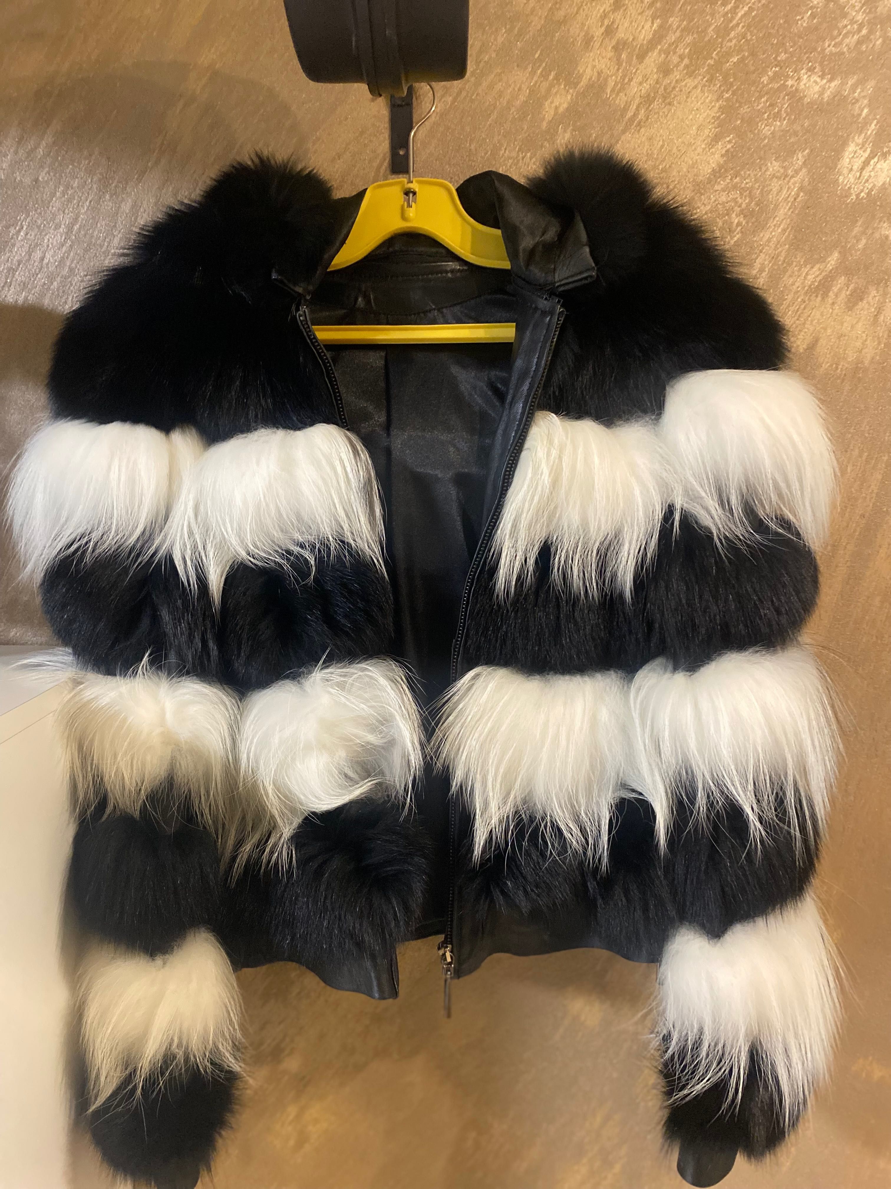 Дамски палта по 100-150 лева Zara