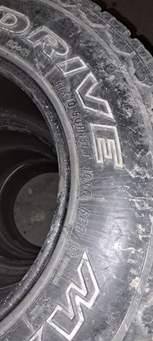 31x10.50r15 Maxxis A/T