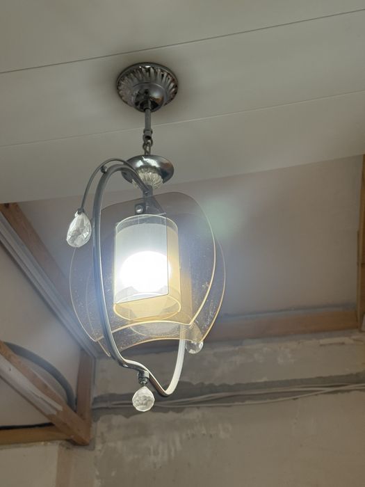 Сотилади 2шт 100минг.сум Зарафшон шахар