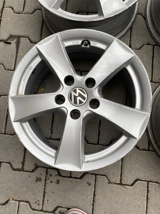 Jante origi 16 5 112 Wv Passat Touran Jetta Golf 5 6 7 Audi Skoda Seat