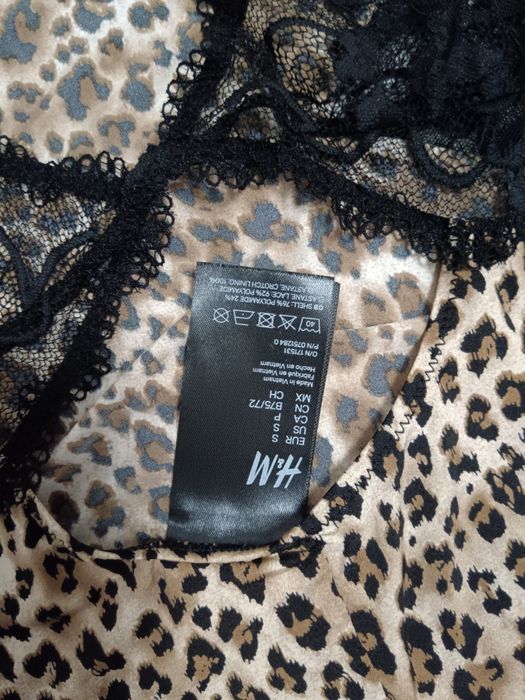 H&M,  compleu animal print