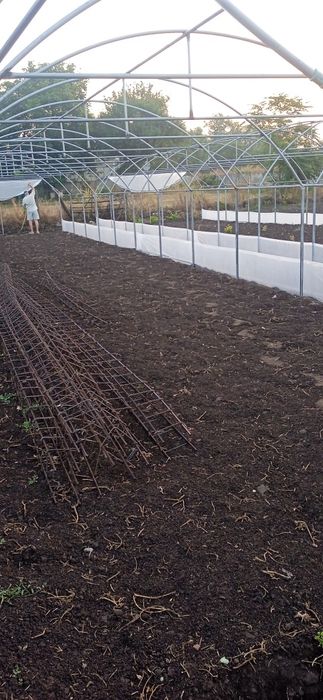 Sere cu Montaj. legume flori solare 70 ron