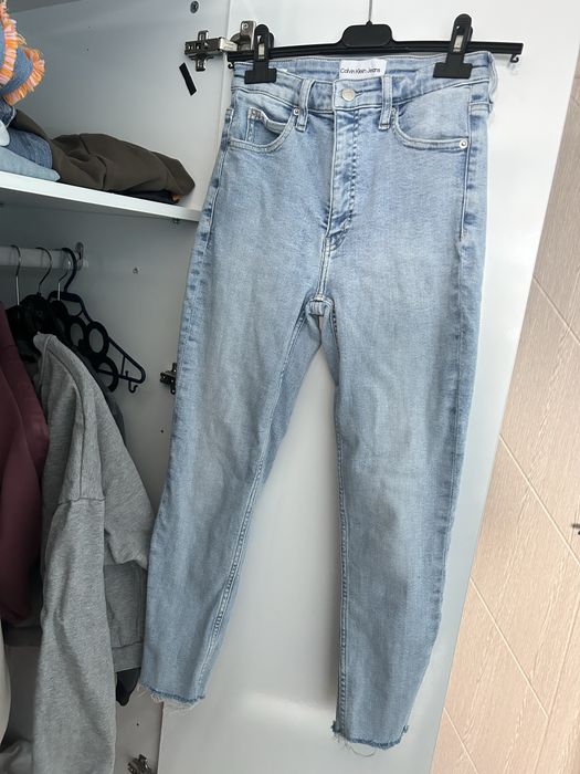 Дънки и потник Calvin Klein Jeans