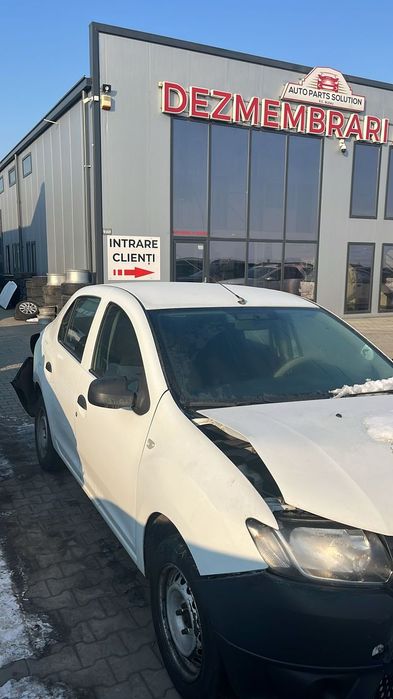 Dezmembram Dacia Logan 1.2 benzina din 2014