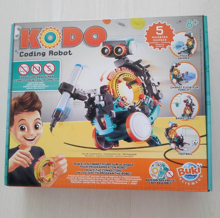 Конструктор с програмиране робот кодо