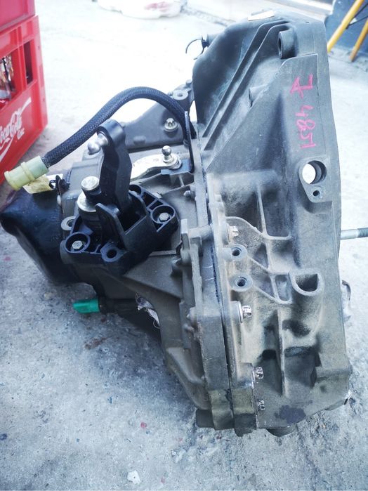 Cutie viteze dacia logan 336H3