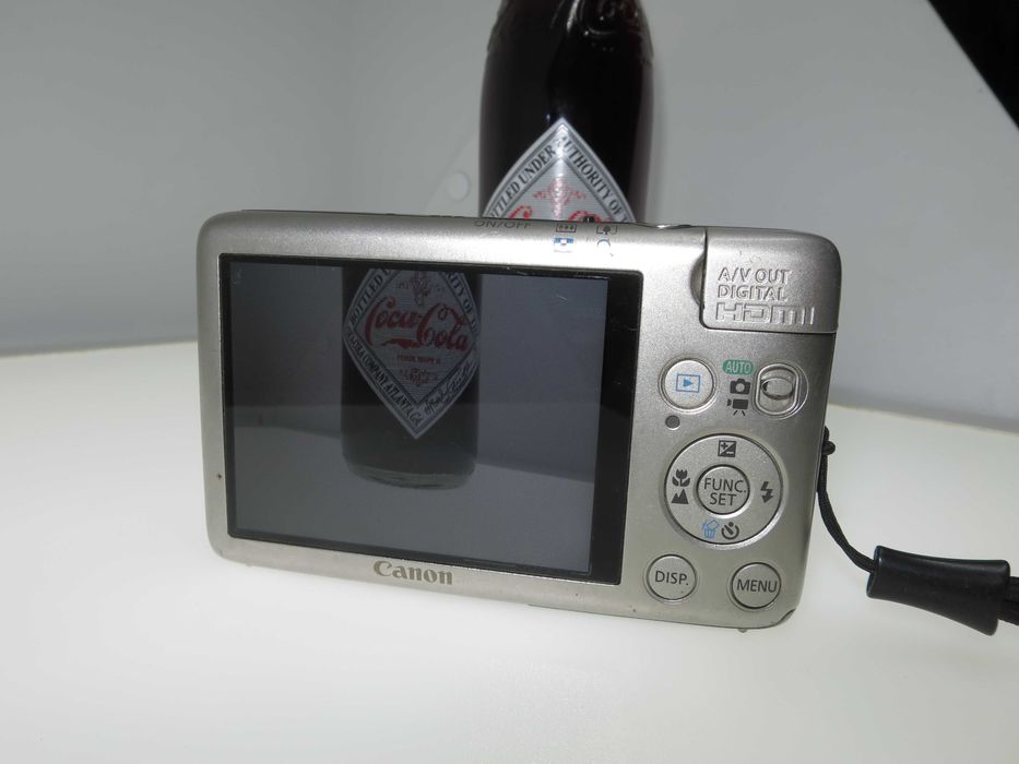 Canon IXUS 130 ултра компактен цифров фотоапарат цифрова камера отличе