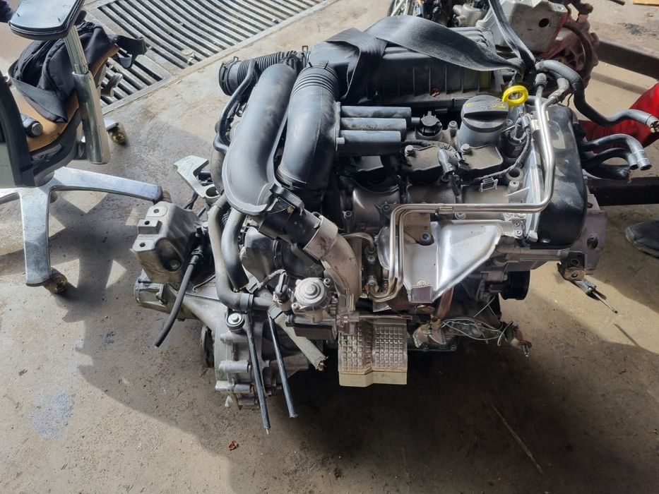 Двигател със скорости за Vw Pasat 1.4blueMotion 125ks 2016god