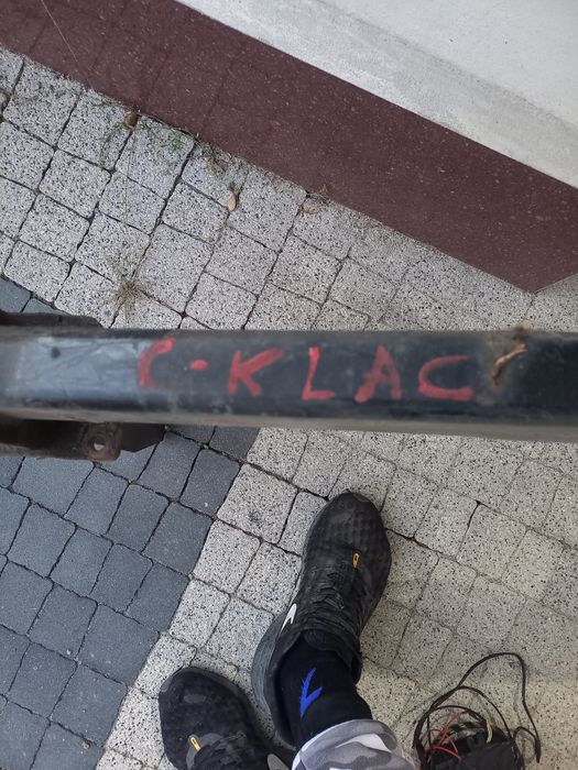 Теглич за МЕРЦЕДЕС-С класа