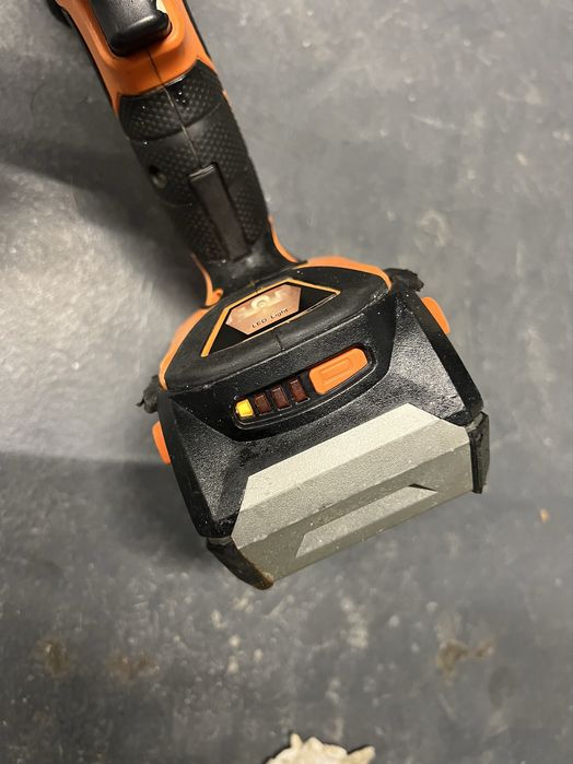 Bormasina AEG BSB 18C | Baterie 4.0 | Pro Lithium Ion | Autofiletanta