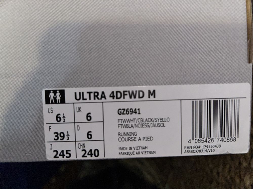 De vanzare Adidas Ultra 4D