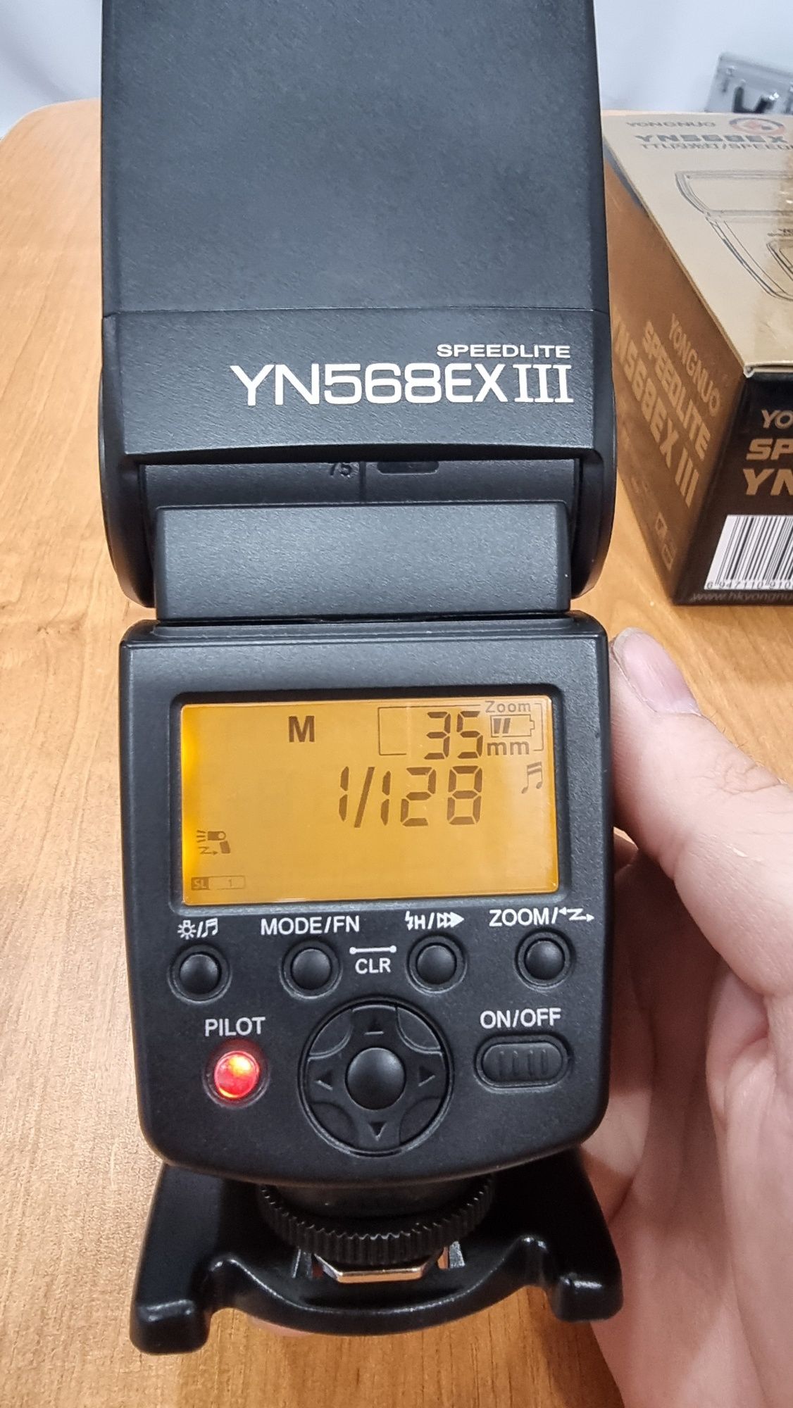 Вспышка YongNuo YN568EX III + RF603C II.