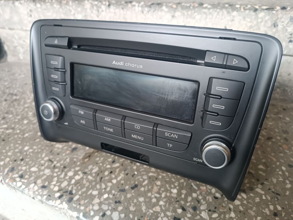 Оригинална медия Audi