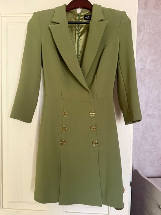 Рокля Elisabetta Franchi