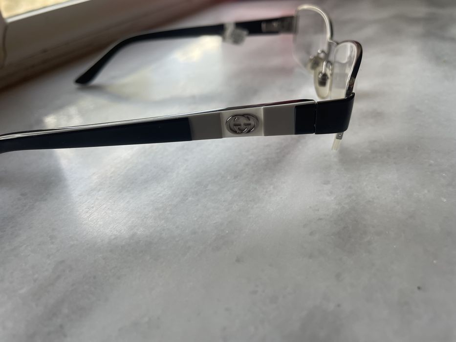 Ochelari de vedere GUCCI – model elegant din oțel inoxidabil