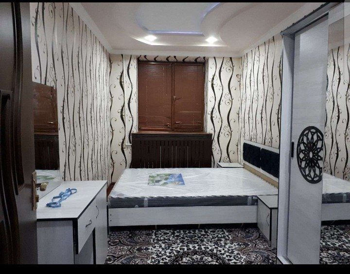 Sergeli moshina bozor oldida  kvartira tartbli insonlarga