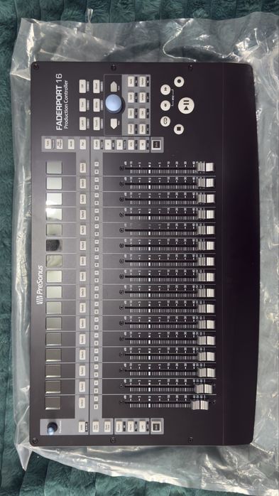 PreSonus Faderport 16 Controller DAW