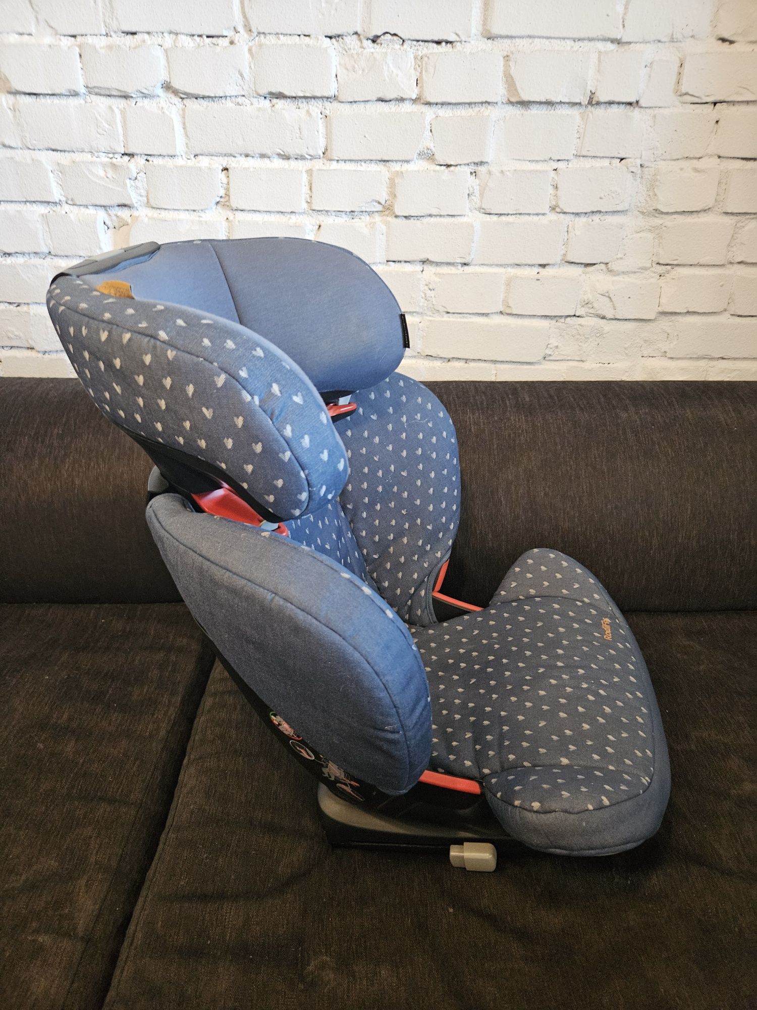 Maxi Cosi Rodi Fix 15-36 кг стол за кола 2 броя