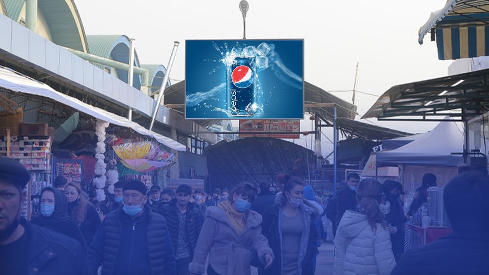 O'RIKZOR SAVDO KOMPLEKSi dagi LED ekranlarda rekmlama joylashtrish.