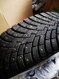 Комплект зимних шипованных шин PIRELLI ICE ZERO 2 215/65/16