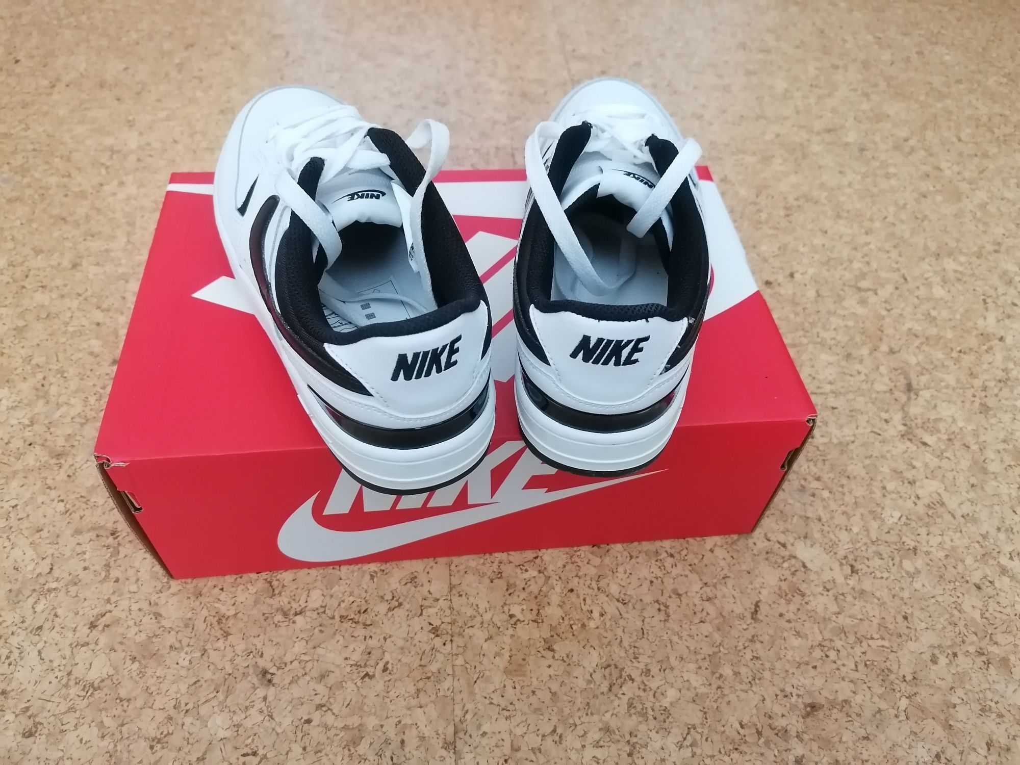 Nike, 40 номер, като нови