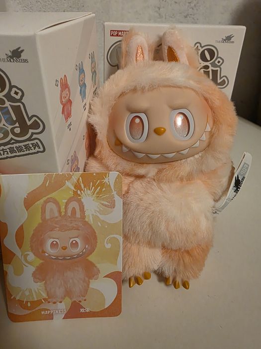 Big into energy - оригинални лабубу