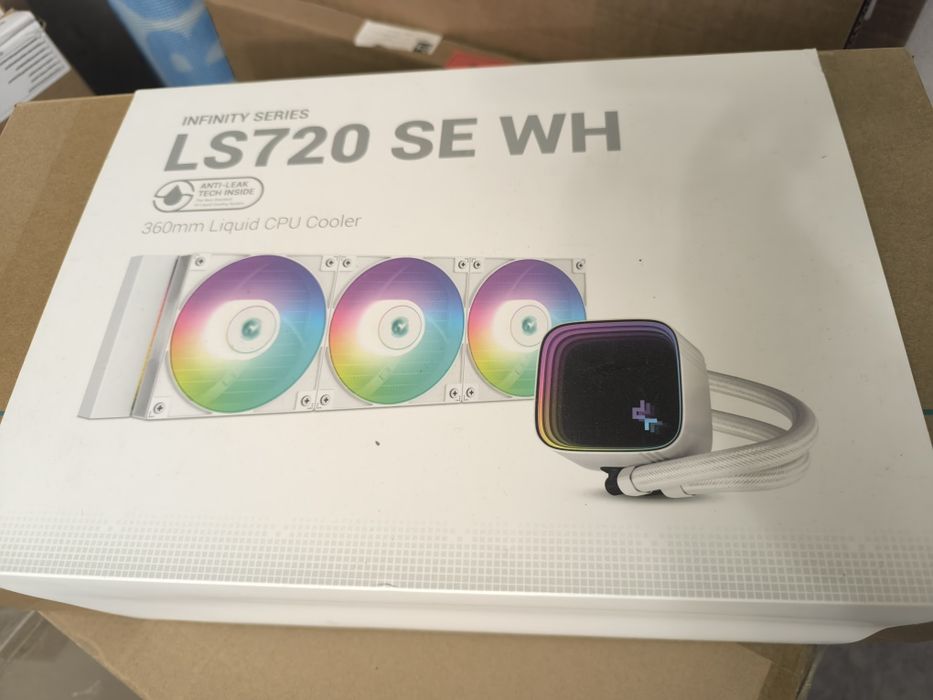 Водно охлаждане Deepcool LS720 SE WH