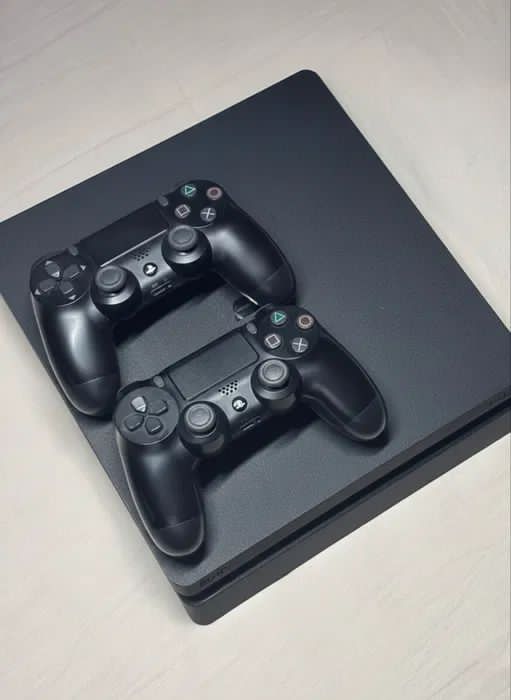 Ps4 в идеальном состоянии
