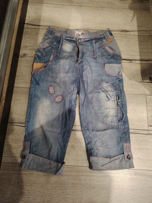 Уникални дамски дънки