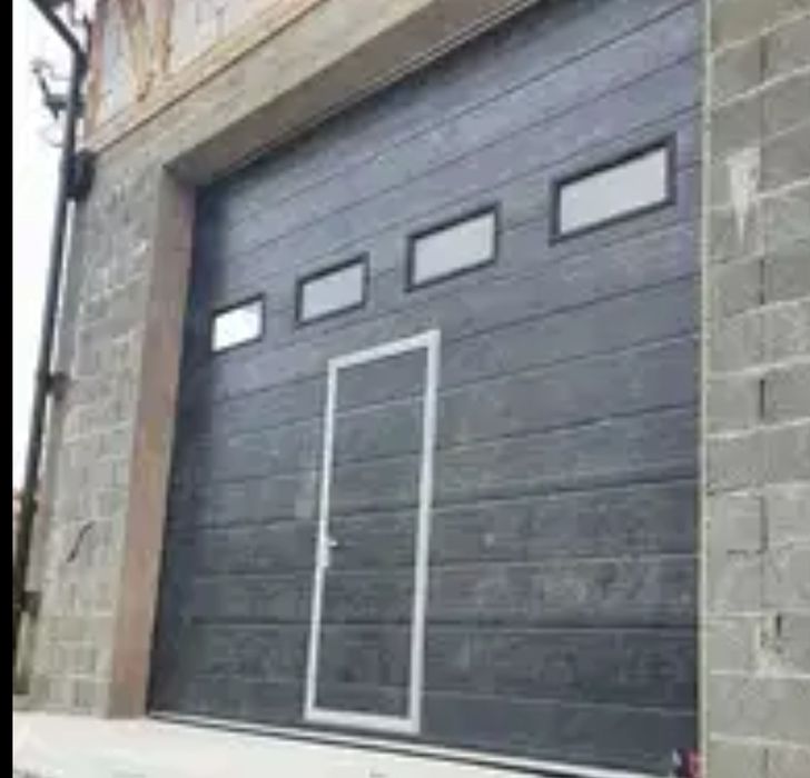 Porti pt garaj/ usi de garaj/ usa de garaj/ poarta de garaj/ usi