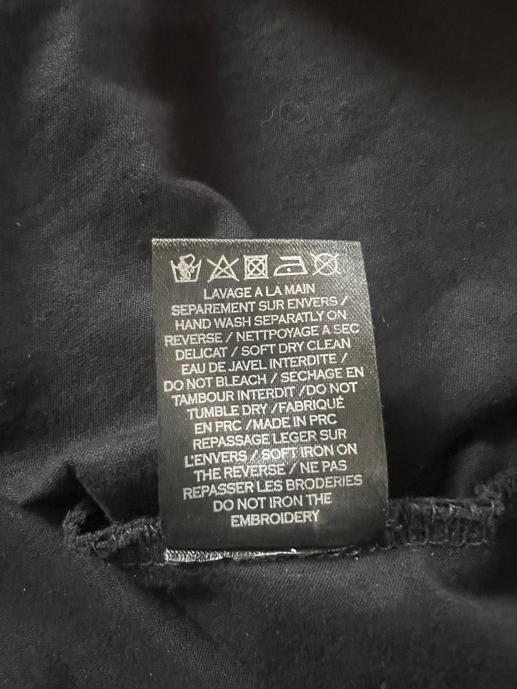 Balmain тениска.