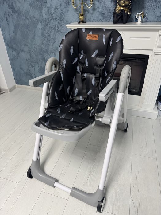 Scaun de copil masa Momi Luxuria Negru