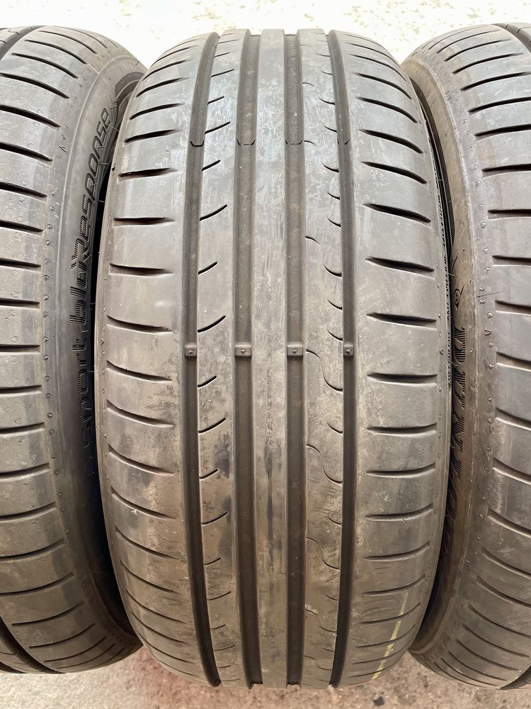 4 броя Летни Гуми 205/55/17 DUNLOP