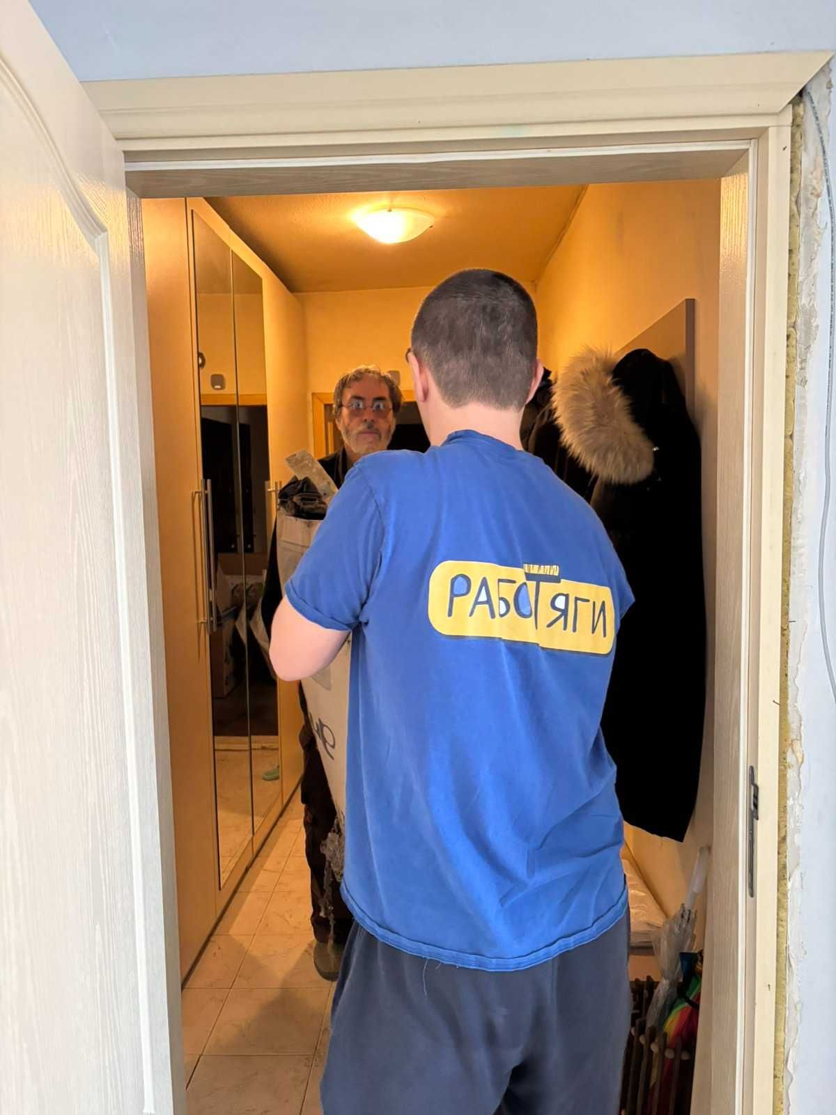 Транспортни и хамалски услуги в Русе и при заявка в цялата страна