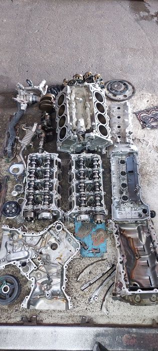 Запчасти на 1ur-fe,  3ur-fe.  Объём 4.6/5.7 Toyota/Lexus.