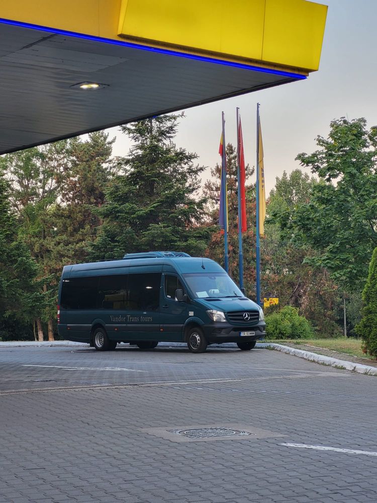 Transport Persoane | Inchirieri Microbuze 8-23 locuri