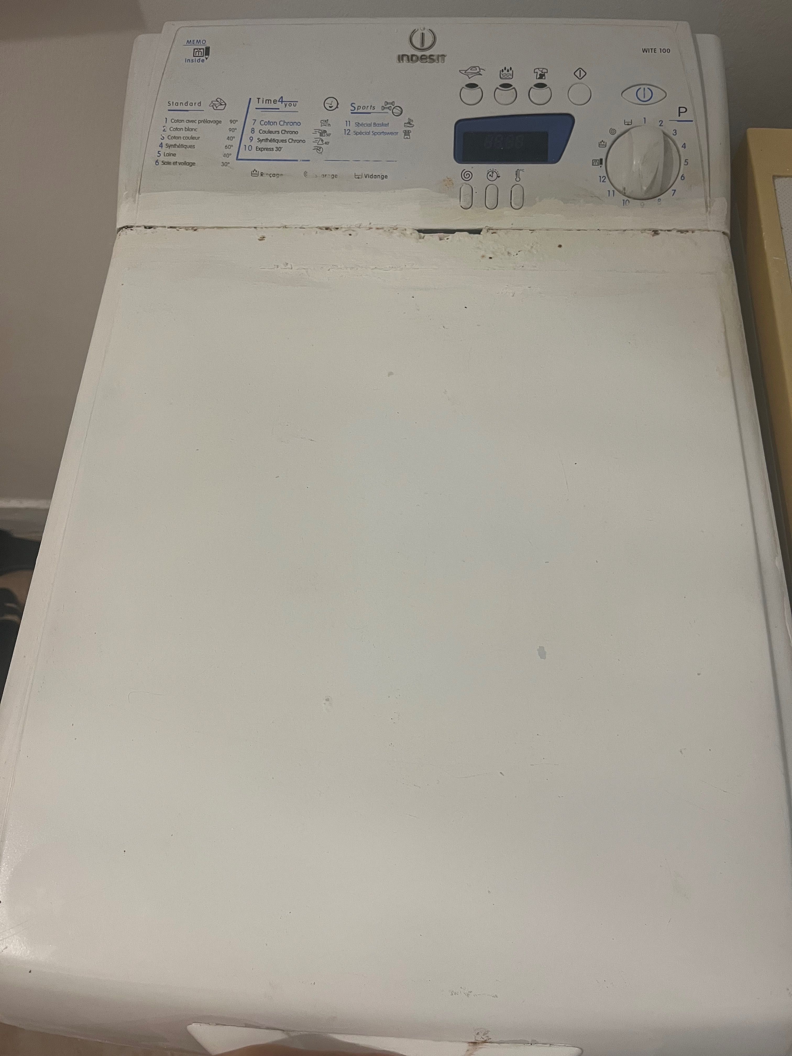 Indesit пералня работи