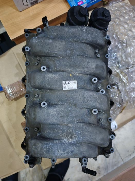 Всмукателен колектор M273