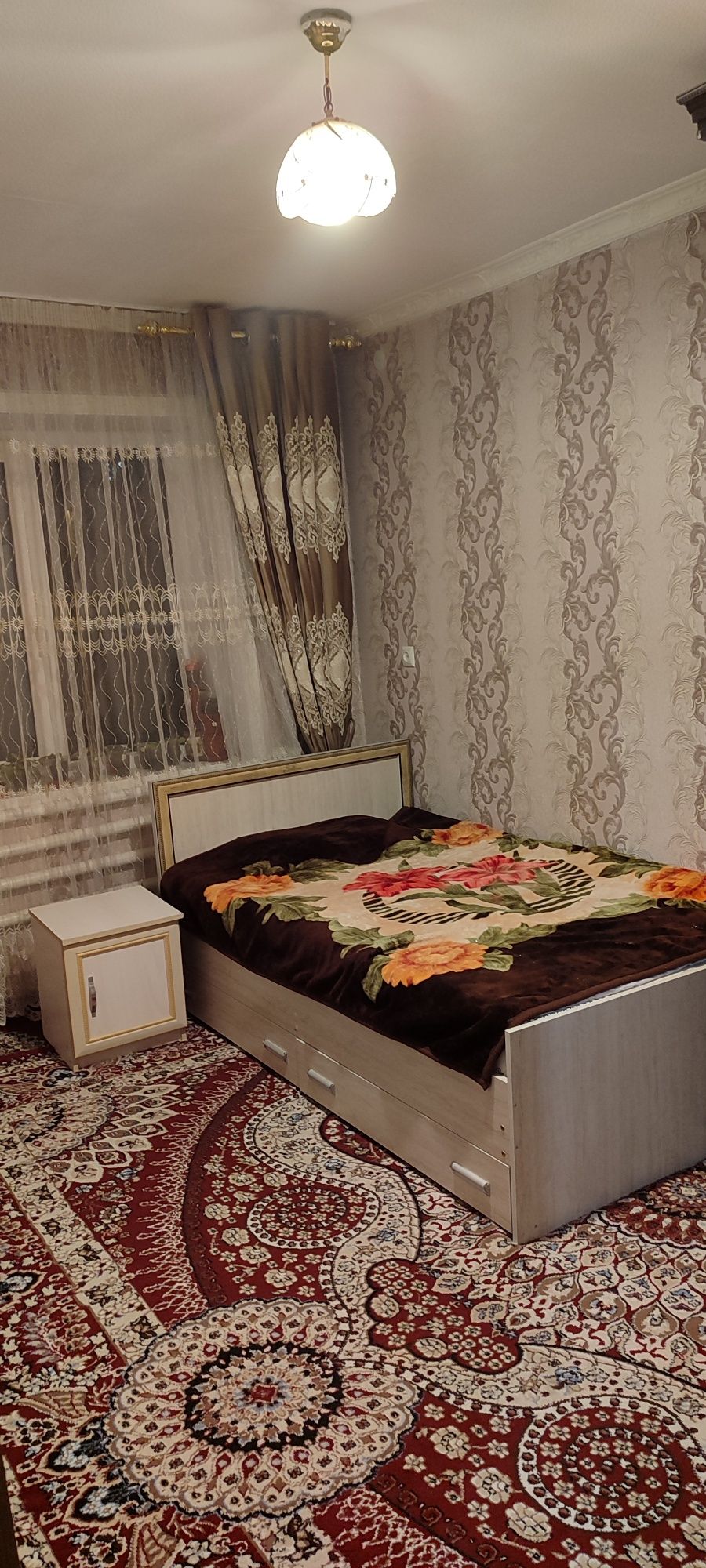 Uy sotiladi eski masjid yonida 4 xonali 1 chi etaj