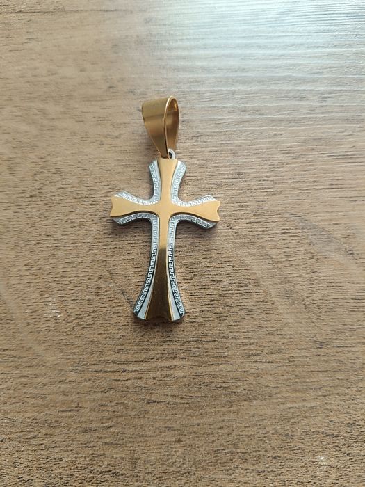 Кръст от медицинско злато!!Ново!!