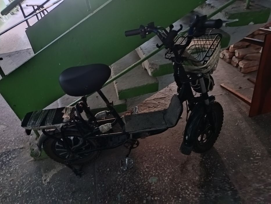 Monster sotiladi bitta batareka 60.22 narxi 4500ming kelishamiz