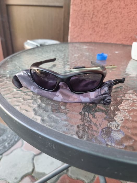 Ochelari oakley noi